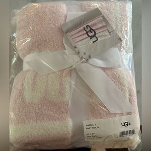 NWT Ugg Baby Blanket